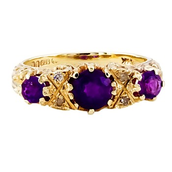 9ct gold Amethyst / Diamond Ring size N